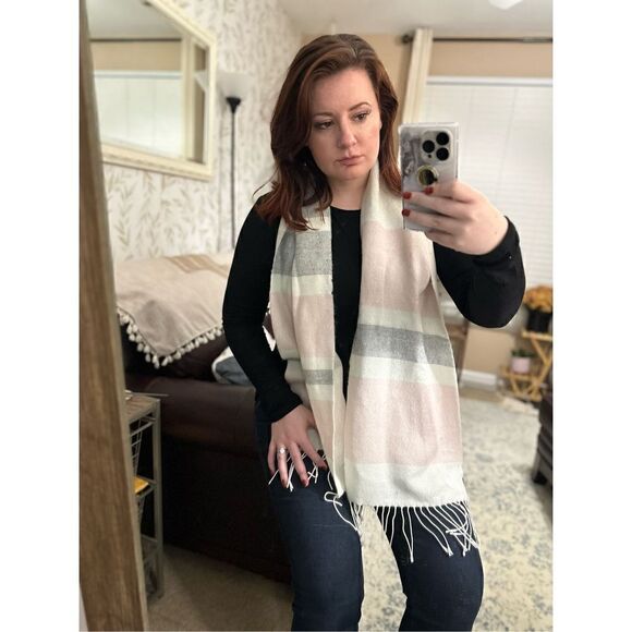 Steve Madden Scarf NWT - Picture 7 of 7